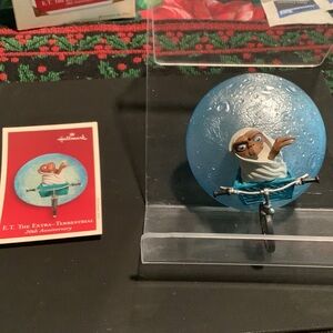 Hallmark E.T. The Extra-Terrestrial